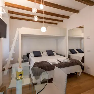 Royal Centro Garibaldi Milano